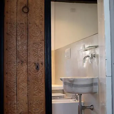 Loft Santa Chiara - Affitti Brevi Italia * Lucques