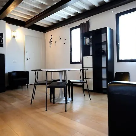Loft Santa Chiara - Affitti Brevi Italia Appartement Lucques