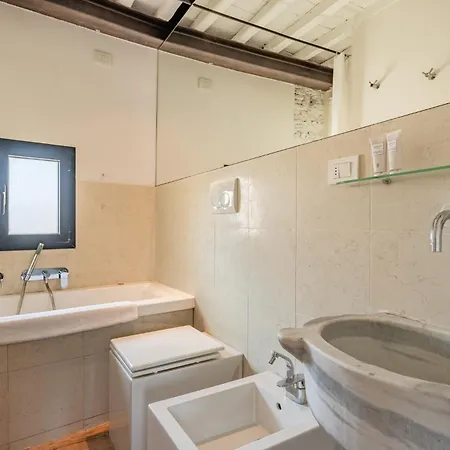 Loft Santa Chiara - Affitti Brevi Italia Lucques